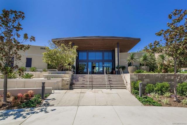 Image 43 of 74 For 7907 Modern Oasis Drive