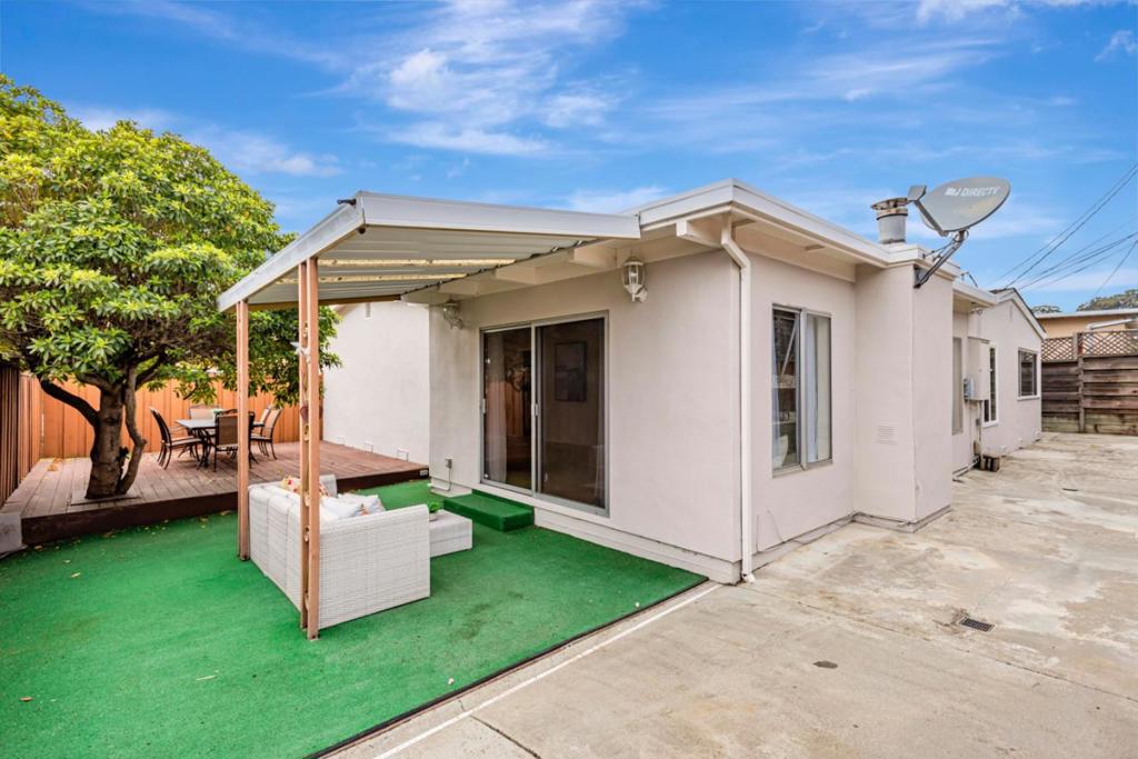 658D9908 772A 454C B4D4 60E2D5C1E9Bc 1100 Fernwood Drive, Millbrae, Ca 94030 &Lt;Span Style='BackgroundColor:transparent;Padding:0Px;'&Gt; &Lt;Small&Gt; &Lt;I&Gt; &Lt;/I&Gt; &Lt;/Small&Gt;&Lt;/Span&Gt;