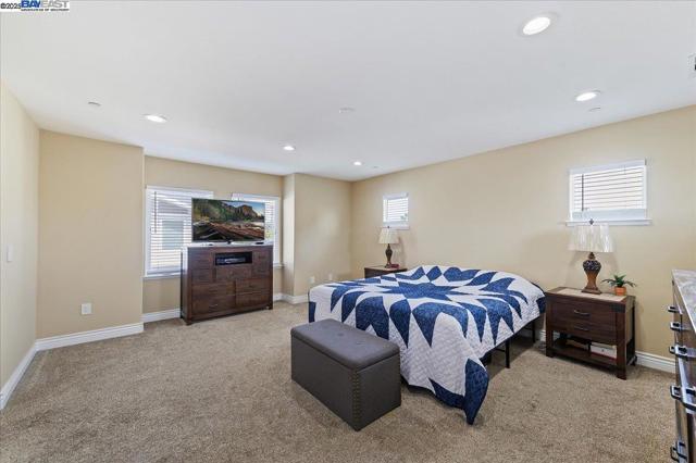 736 N P St, Livermore CA: https://media.crmls.org/mediaz/658df295-5c83-4526-a389-58f0c126664f.jpg