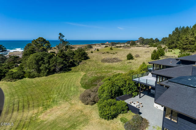 Detail Gallery Image 27 of 50 For 45460 Indian Shoals Rd, Mendocino,  CA 95460 - 4 Beds | 4 Baths