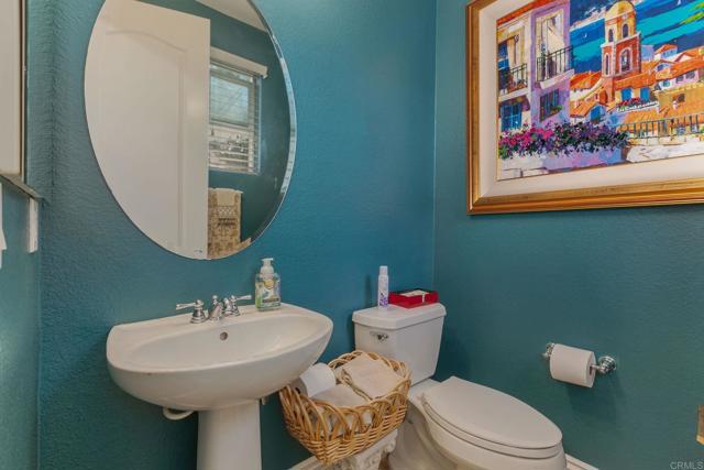 891 Antilla Way, San Marcos CA: https://media.crmls.org/mediaz/6590d084-a98e-485a-8e24-c653ce3b4df4.jpg