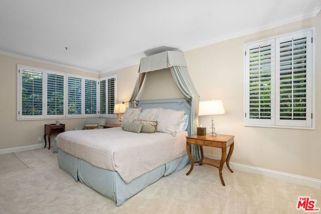 2132 Century Park Lane, Los Angeles CA: https://media.crmls.org/mediaz/659344bf-408a-491a-8618-a43c0b0c3a44.jpg