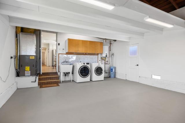 2259 Springfield Way, San Mateo CA: https://media.crmls.org/mediaz/65939cf1-e921-4939-89ad-2a054c338fb3.jpg