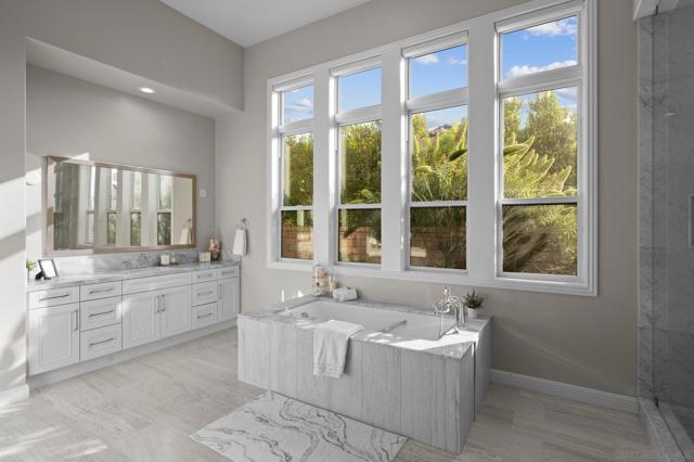 Image 20 of 47 For 6210 Summit Crest Cir