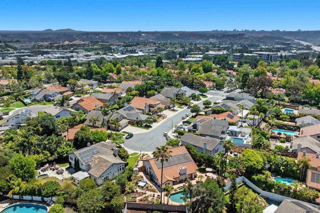 13074 Maritime, San Diego CA: https://media.crmls.org/mediaz/6595392c-cdcd-4fe0-87fc-8f7a2f25a5d0.jpg