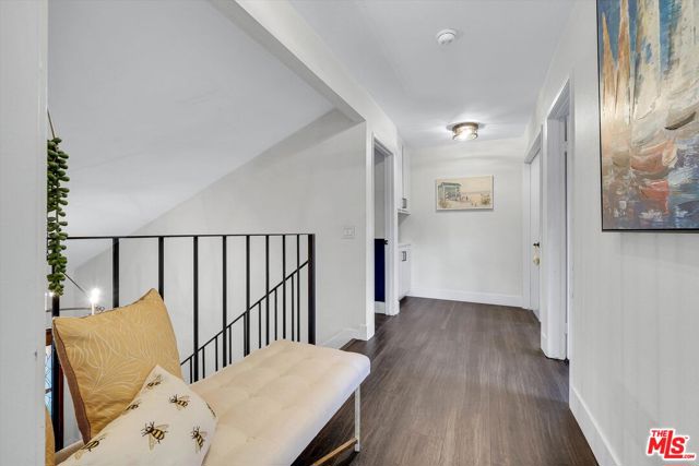 16424 Bubbling View Circle, Cerritos CA: https://media.crmls.org/mediaz/65957440-271b-41ae-b88a-a55dfcb17458.jpg