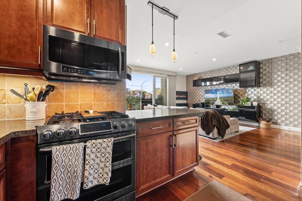 3972 Albatross Street - photo 8