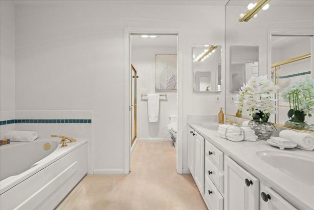 4173 El Camino Real, Palo Alto CA: https://media.crmls.org/mediaz/6596537d-616a-4026-88eb-685aea6b2211.jpg
