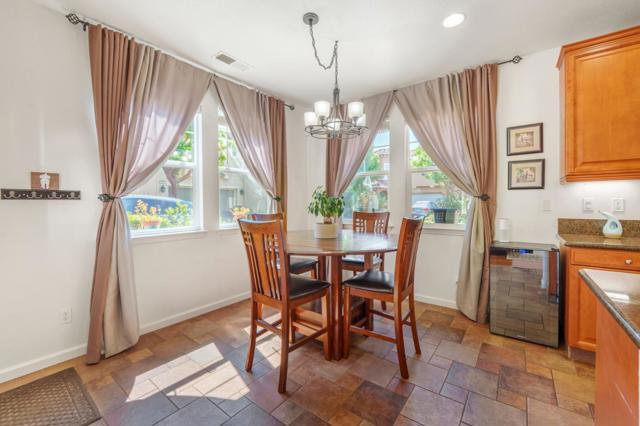 490 Lafayette, Mountain House CA: https://media.crmls.org/mediaz/65965edc-344f-46cb-a83c-a9ff894e00c5.jpg