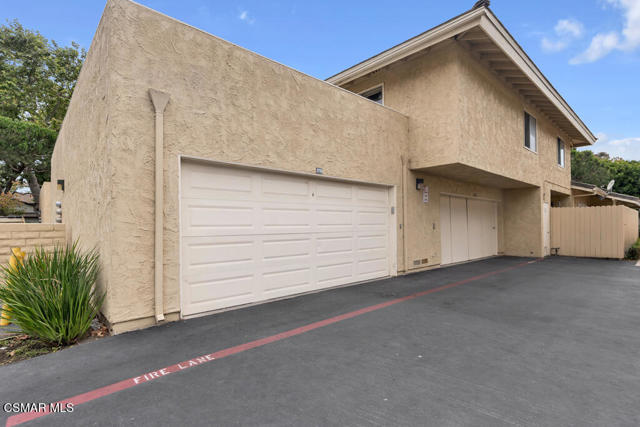 2718 Wendy Place, Port Hueneme CA: https://media.crmls.org/mediaz/6598192d-4f2f-4e90-8262-0ec60f80f3a7.jpg