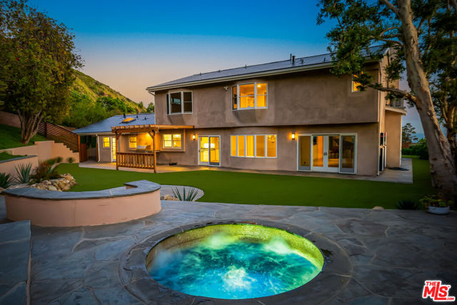 20207 Piedra Chica Road photo 4