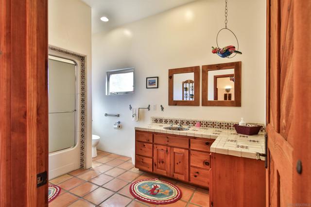 187 Verbena Dr, Borrego Springs CA: https://media.crmls.org/mediaz/659905dd-68f4-4760-b394-07638a8d8b5e.jpg