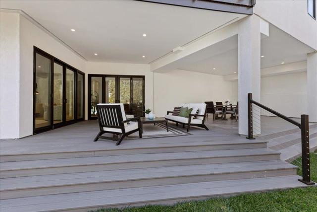 61 HILLTOP Drive, San Carlos CA: https://media.crmls.org/mediaz/659a086d-6fce-42f3-86e8-e7600a269cbe.jpg