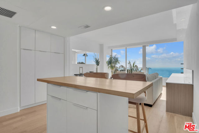 Drew Fenton | 17350 W Sunset Boulevard Pacific Palisades CA | MLS: 7491584