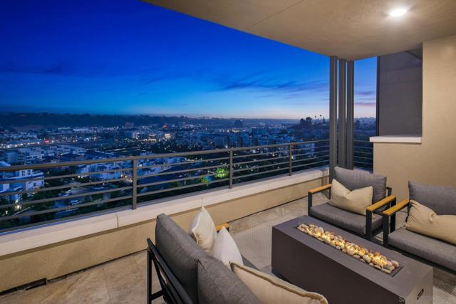 2779 VIA ALTA PL, San Diego CA: https://media.crmls.org/mediaz/659f1261-c3fe-42b9-854c-379b325858ac.jpg