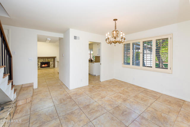 29451 Trailway Lane, Agoura Hills CA: https://media.crmls.org/mediaz/65a26395-19de-4b00-8756-a0324676f193.jpg