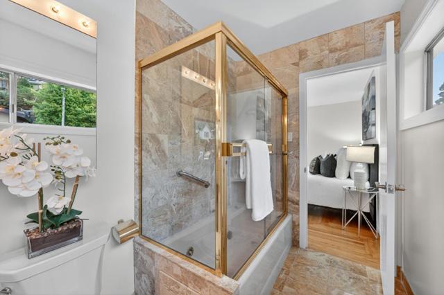 72 Cresta Vista Drive, San Francisco CA: https://media.crmls.org/mediaz/65a348dc-d439-478d-909d-a3167d2ab37a.jpg