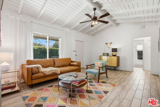 1328 E Camino Primrose, Palm Springs, CA 92264
