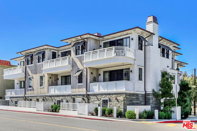 757 MANHATTAN BEACH Boulevard, Manhattan Beach, California 90266, 2 Bedrooms Bedrooms, ,2 BathroomsBathrooms,Residential,Sold,MANHATTAN BEACH,21111479