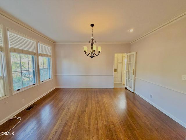 Detail Gallery Image 4 of 22 For 590 S Oakland #590,  Pasadena,  CA 91106 - 3 Beds | 2 Baths