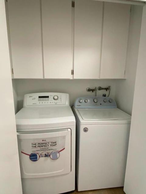 4965 Edgar Court, San Jose CA: https://media.crmls.org/mediaz/65a77ddc-cf49-4688-8333-51fa5db9cac5.jpg