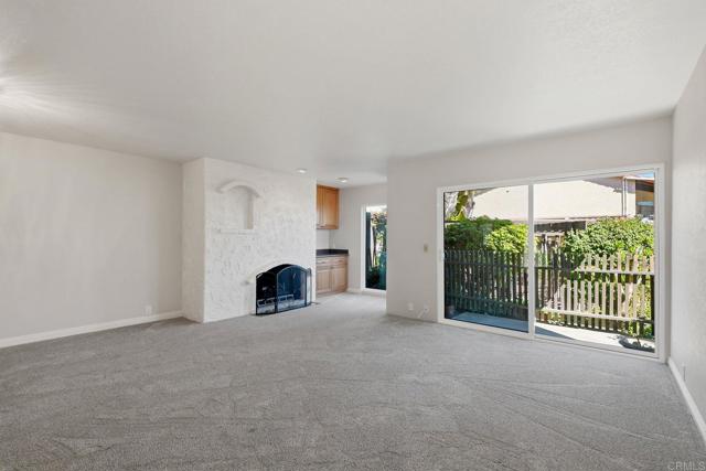 Detail Gallery Image 23 of 49 For 1915 Estrella De Mar Ct #C,  Carlsbad,  CA 92009 - 2 Beds | 2/1 Baths