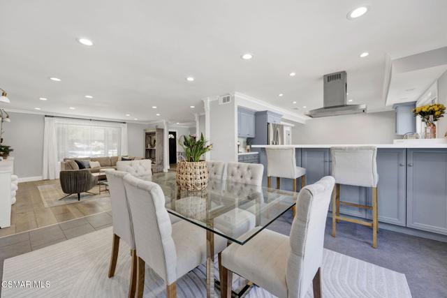 5308 Ambridge Drive, Calabasas CA: https://media.crmls.org/mediaz/65a913d3-8092-4164-b866-c04a6252829e.jpg