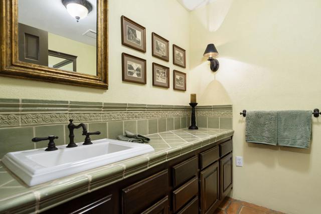 49470 Avila Drive, La Quinta CA: https://media.crmls.org/mediaz/65aa43a1-26a3-4acd-9d18-9d3a9de18a01.jpg