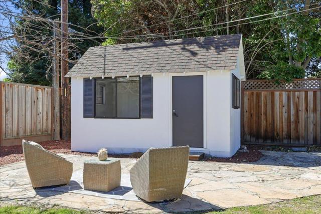 1019 Riverton Drive, San Carlos CA: https://media.crmls.org/mediaz/65ad9d44-1e16-4138-b4b2-a7aa1c4621d8.jpg