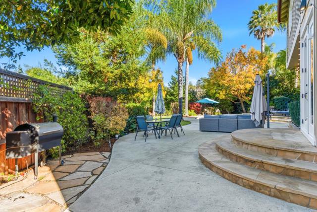 18 Sherman Court, Scotts Valley CA: https://media.crmls.org/mediaz/65ae06b8-1df6-4afe-a7f3-a3b1c472ecae.jpg