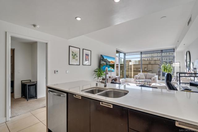 1441 9th Ave, San Diego CA: https://media.crmls.org/mediaz/65af4faf-5f0a-49a8-b88e-7791fe75f226.jpg