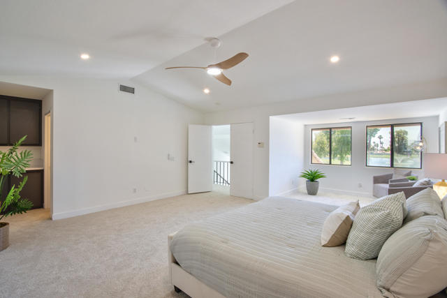 Image 18 of 53 For 41690 Woodhaven Drive