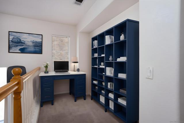 2168 Pointe Parkway, Spring Valley CA: https://media.crmls.org/mediaz/65b0e16d-f5de-48c6-acaf-d31ffcf3cd90.jpg