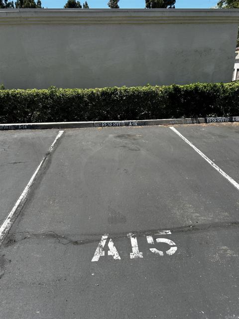 707 Eastshore Terrace, Chula Vista CA: https://media.crmls.org/mediaz/65b15c88-8d1e-4e27-9b93-aad0e43b0b98.jpg