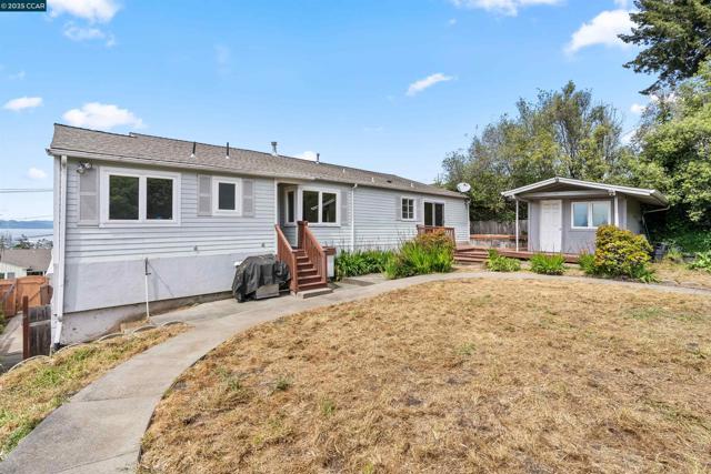 39 Anson Way, Kensington CA: https://media.crmls.org/mediaz/65b16428-c492-4467-b87d-1c77dc9b9d81.jpg