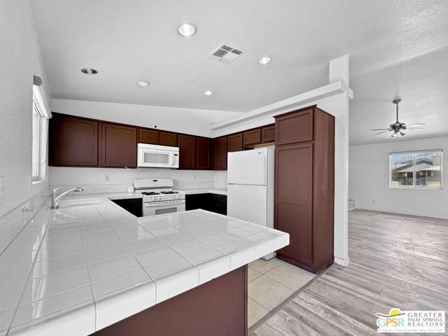 16653 Bubbling Wells Road, Desert Hot Springs CA: https://media.crmls.org/mediaz/65b35541-9230-408f-98d6-e9324a2f3fae.jpg