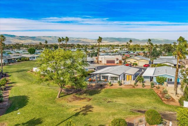 72967 Cabazon Peak Drive, Palm Desert CA: https://media.crmls.org/mediaz/65b35b54-b874-4da3-aa5c-b71b885674c9.jpg
