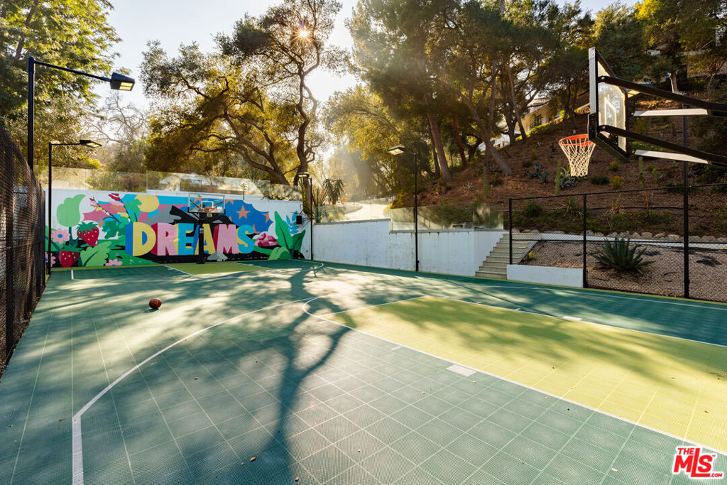 3160 Coldwater Canyon AvenueStudio City img 60