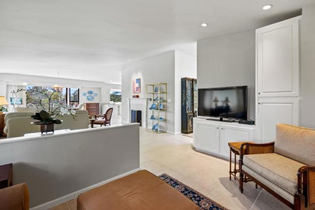 246 Del Mesa Carmel, Carmel CA: https://media.crmls.org/mediaz/65b3ef20-006a-4256-b00c-6e875502f302.jpg