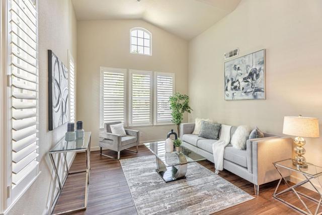 5889 Woodrose Way, Livermore CA: https://media.crmls.org/mediaz/65b405f1-3bbc-43c4-8ecf-da1cfaf0eae3.jpg
