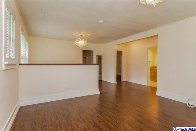 Detail Gallery Image 6 of 25 For 1890 Las Lunas St, Pasadena,  CA  - 3 Beds | 2 Baths