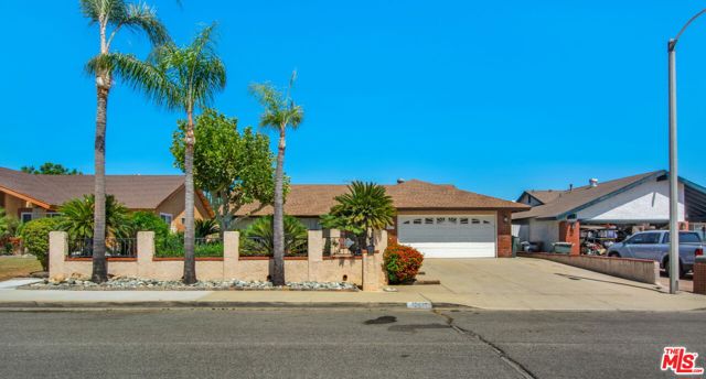 12671 Gun Avenue, Chino CA: https://media.crmls.org/mediaz/65b64792-bba3-4227-99b6-70b271d7b32a.jpg