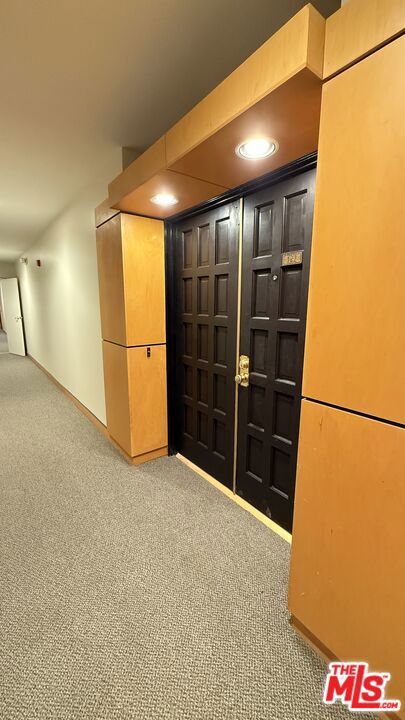 14144 Dickens Street, Sherman Oaks CA: https://media.crmls.org/mediaz/65b670df-1255-45ab-8490-f5c09b4c510a.jpg