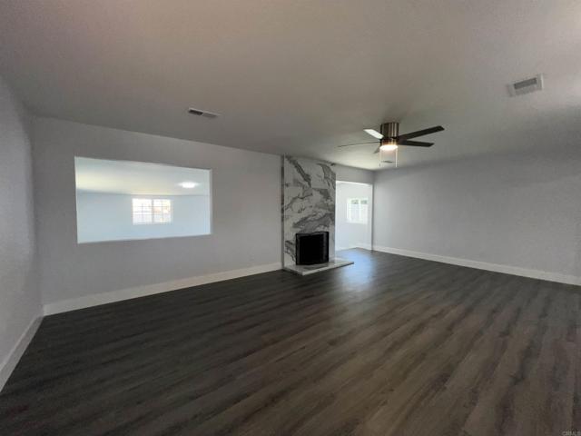 633 Kempton, Spring Valley CA: https://media.crmls.org/mediaz/65b672b8-05ae-45e2-b4a7-c47132a1b95c.jpg