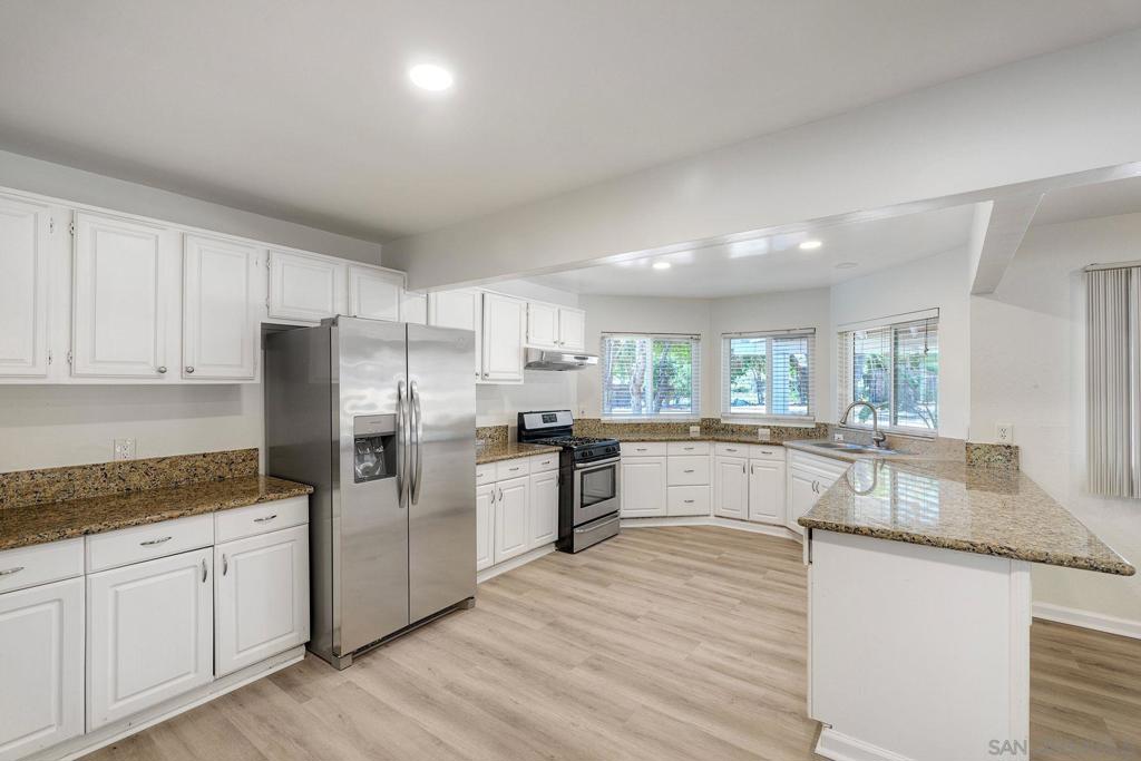 1921 Felicita Road - photo 9
