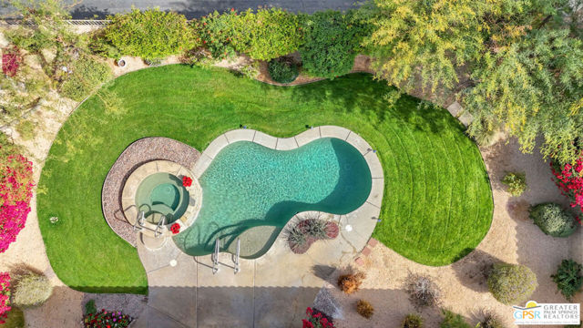 41728 Via Treviso, Palm Desert CA: https://media.crmls.org/mediaz/65bb6694-2bf8-4cd8-8ecf-073284eff69f.jpg