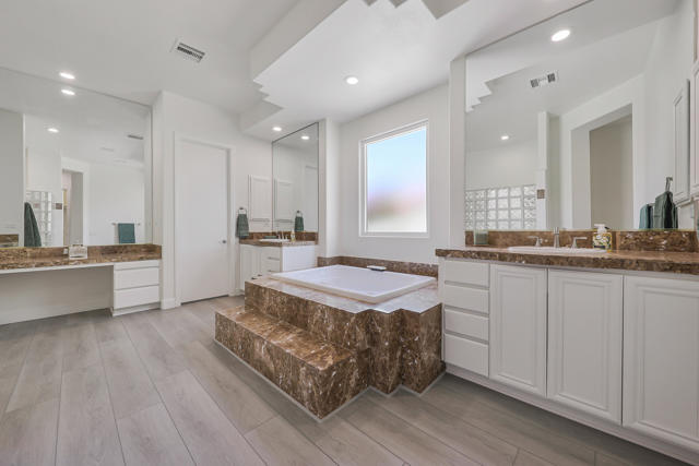 50 Vista Encantada, Rancho Mirage, CA 92270