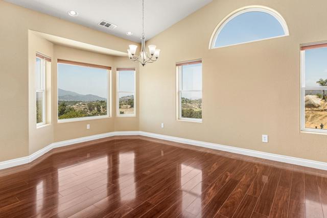 Detail Gallery Image 6 of 29 For 14694 Chaparral Slope Rd, Jamul,  CA 91935 - 3 Beds | 2/1 Baths