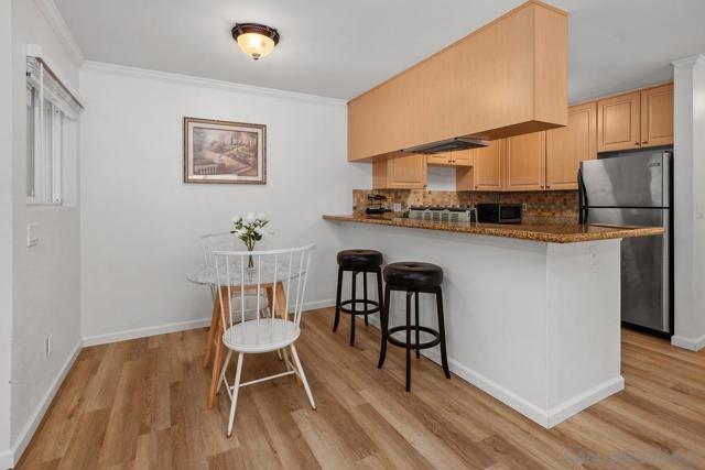 10076 Maya Linda Road, San Diego CA: https://media.crmls.org/mediaz/65bc3486-6a74-4569-8b27-cb7f80800f3f.jpg