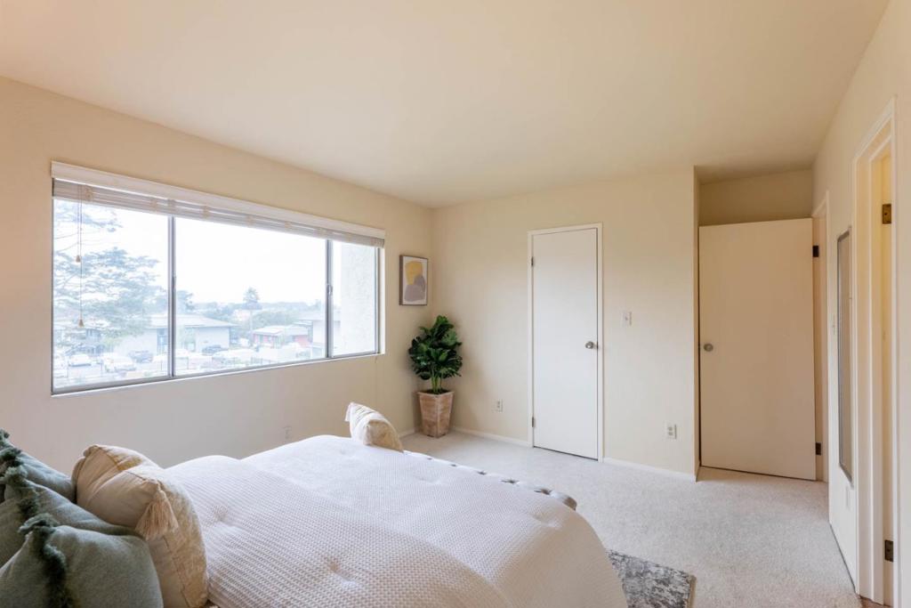 65Bd865E 80C7 4609 Ac57 9Ad0D82154C9 3137 Seacrest Avenue #1, Marina, Ca 93933 &Lt;Span Style='BackgroundColor:transparent;Padding:0Px;'&Gt; &Lt;Small&Gt; &Lt;I&Gt; &Lt;/I&Gt; &Lt;/Small&Gt;&Lt;/Span&Gt;